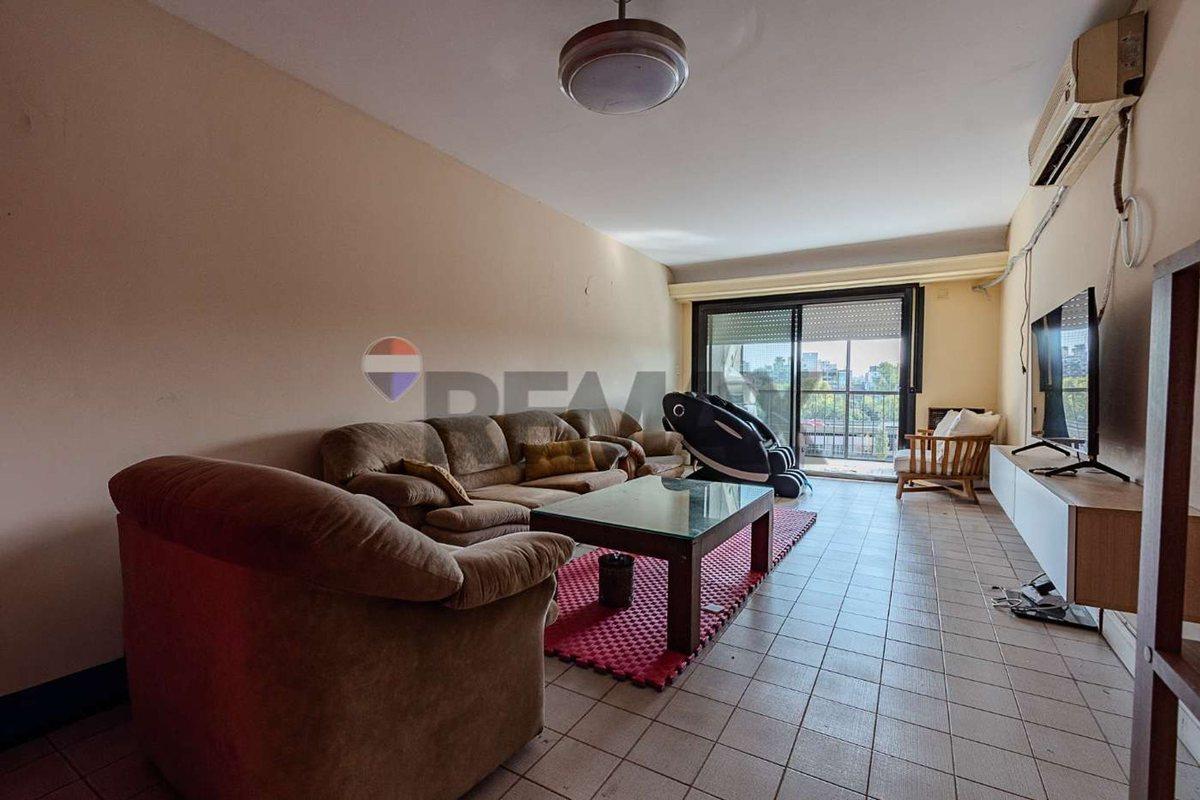 Foto de EXCELENTE PISO ENTERO CON BALCON EN P. CHACABUCO, imagen 3