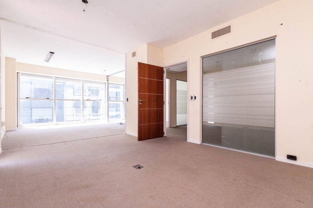 Foto de ALQUILER EN BLOCK - EDIFICIO CORPORATIVO - RETIRO, imagen 1