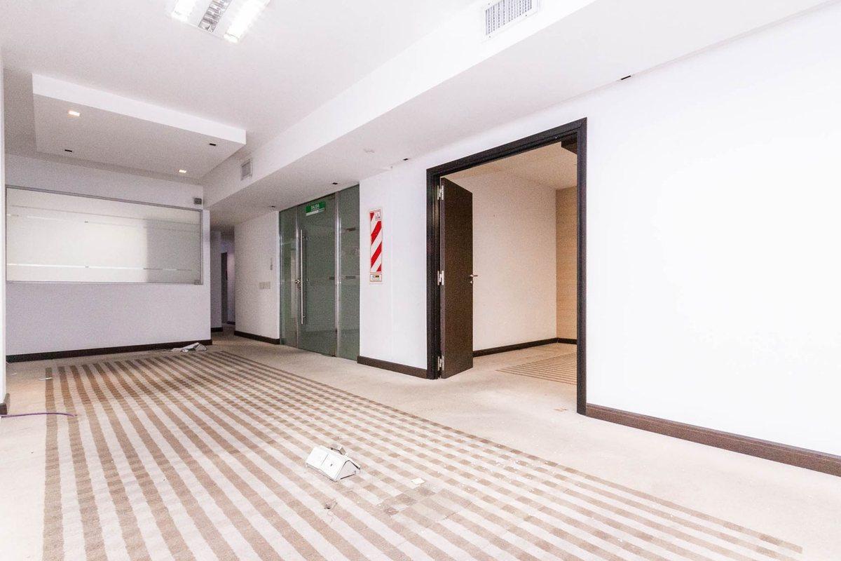 Foto de ALQUILER EN BLOCK - EDIFICIO CORPORATIVO - RETIRO, imagen 3