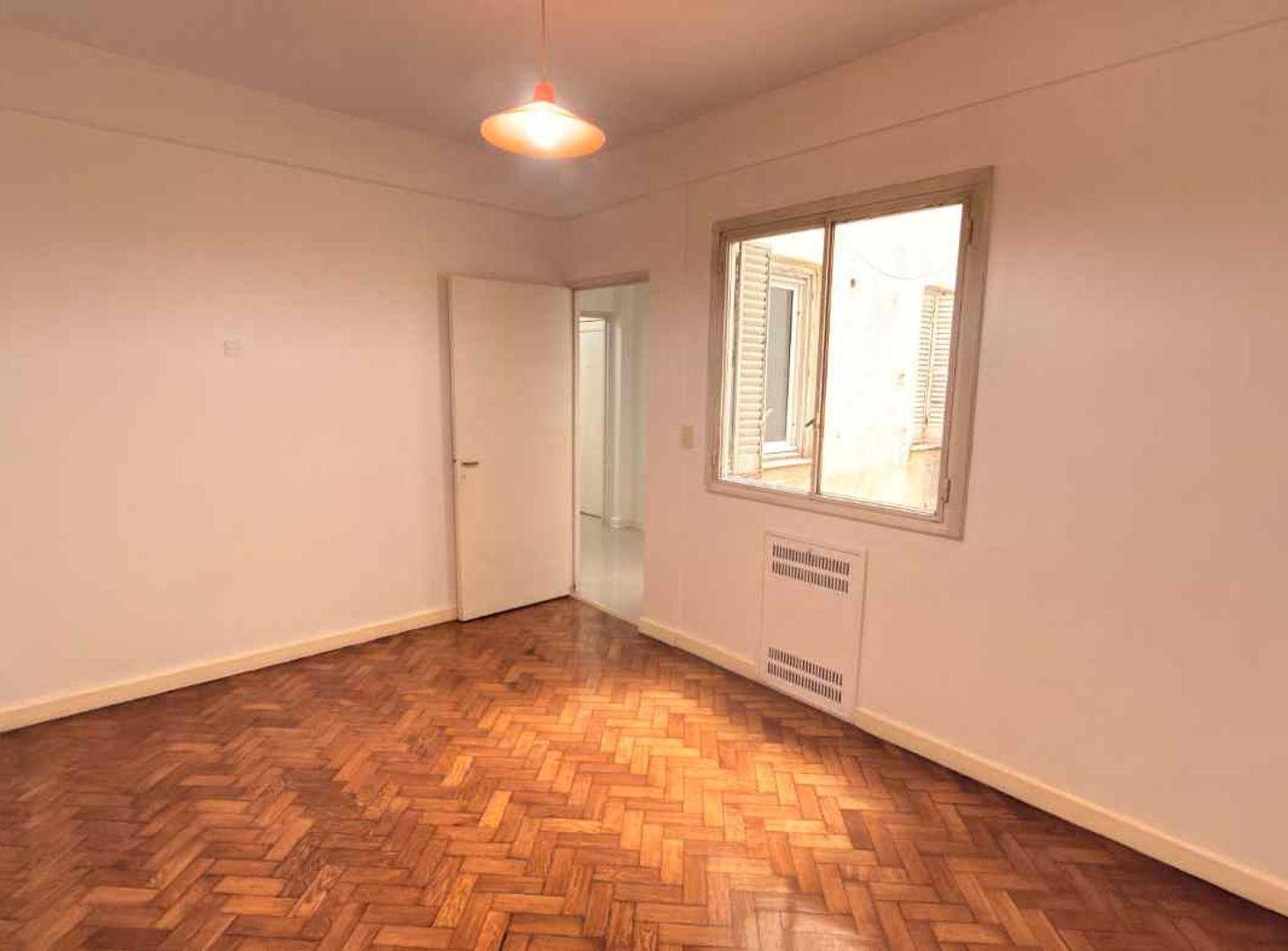 Foto de VENTA DEPTO 2 AMB Y MEDIO RECOLETA- apto Credito, imagen 1