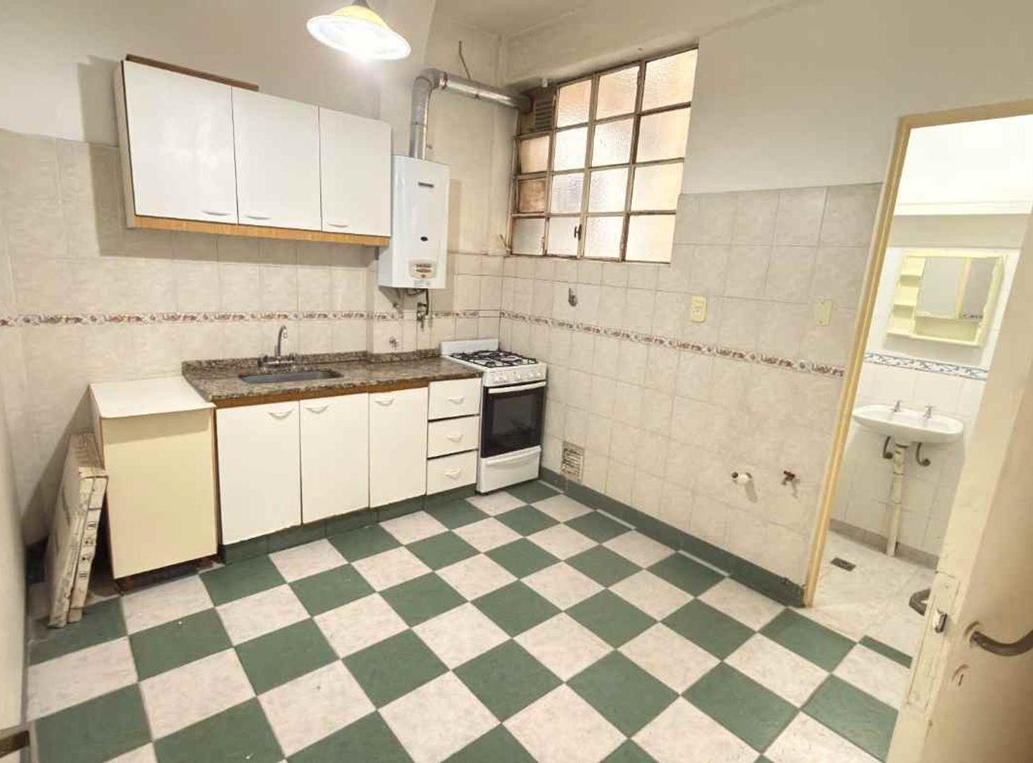 Foto de VENTA DEPTO 2 AMB Y MEDIO RECOLETA- apto Credito, imagen 3