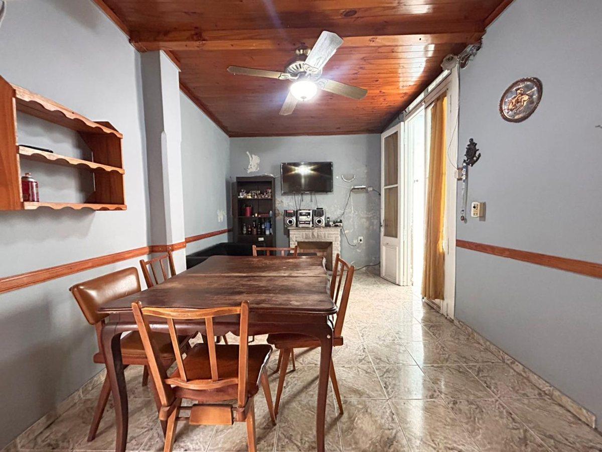 Foto de VENTA PH 2/3 AMB LANUS ESTE 95M2 PATIO TERRAZA, imagen 2