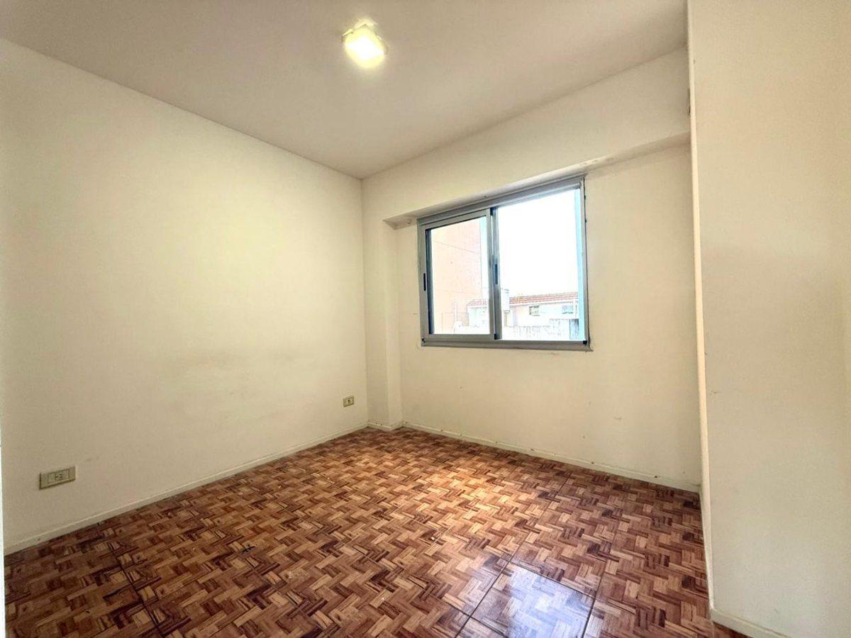 Foto de VENTA - Dpto 2 ambientes con cochera APTO CREDITO, imagen 1