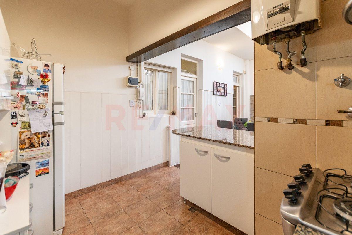 Foto de VENTA PH 4 AMB CON TERRAZA Y PARRILLA EN POMPEYA, imagen 5