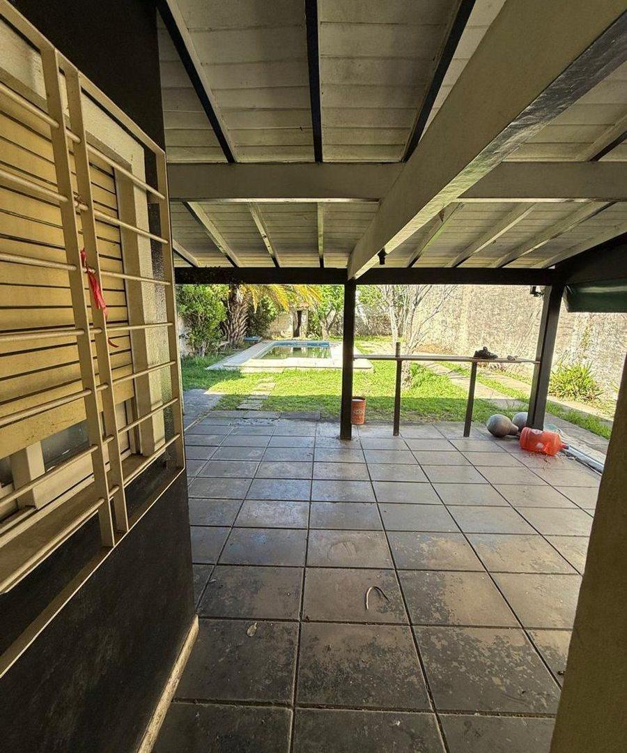 Foto de VENTA CASA MORENO CENTRO - INVERSOR A REFACCIONAR, imagen 4