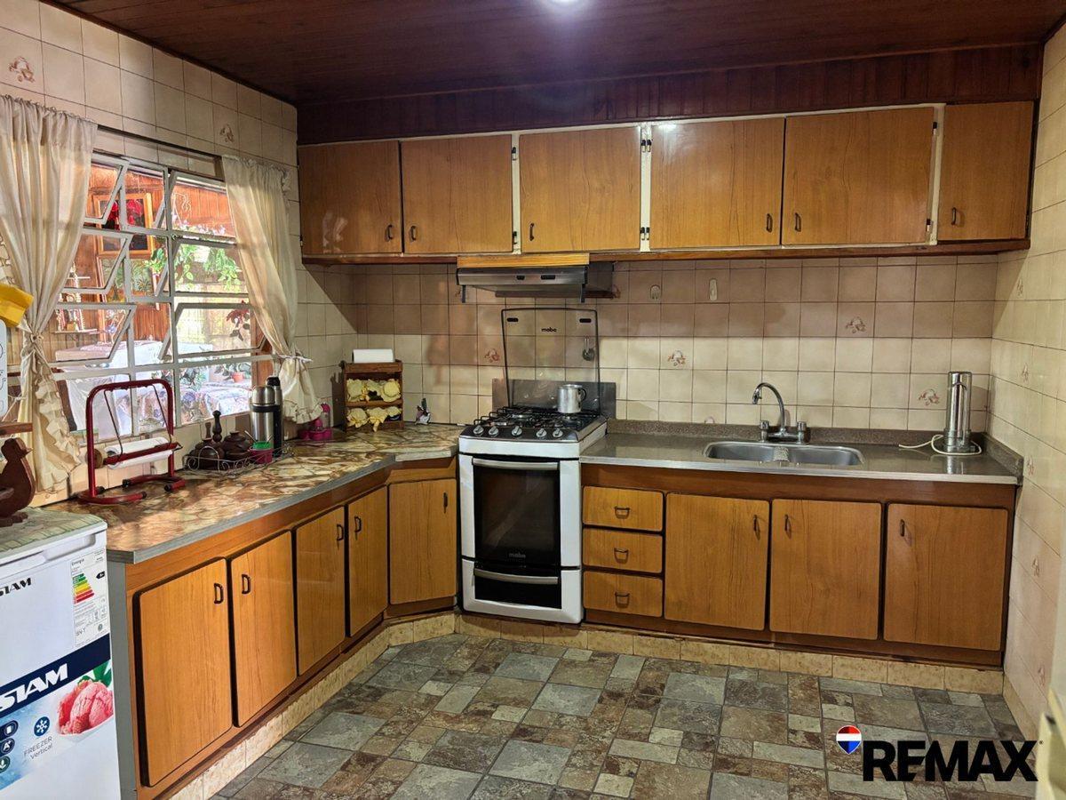 Foto de VENTA CASA FAMILIAR 4 AMBIENTES CON ESPACIO VERDE, imagen 5