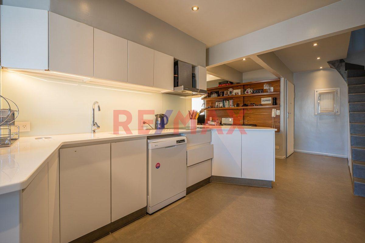 Foto de VENTA DPTO. CON TERRAZA, PILETA Y QUINCHO PROPIO, imagen 2