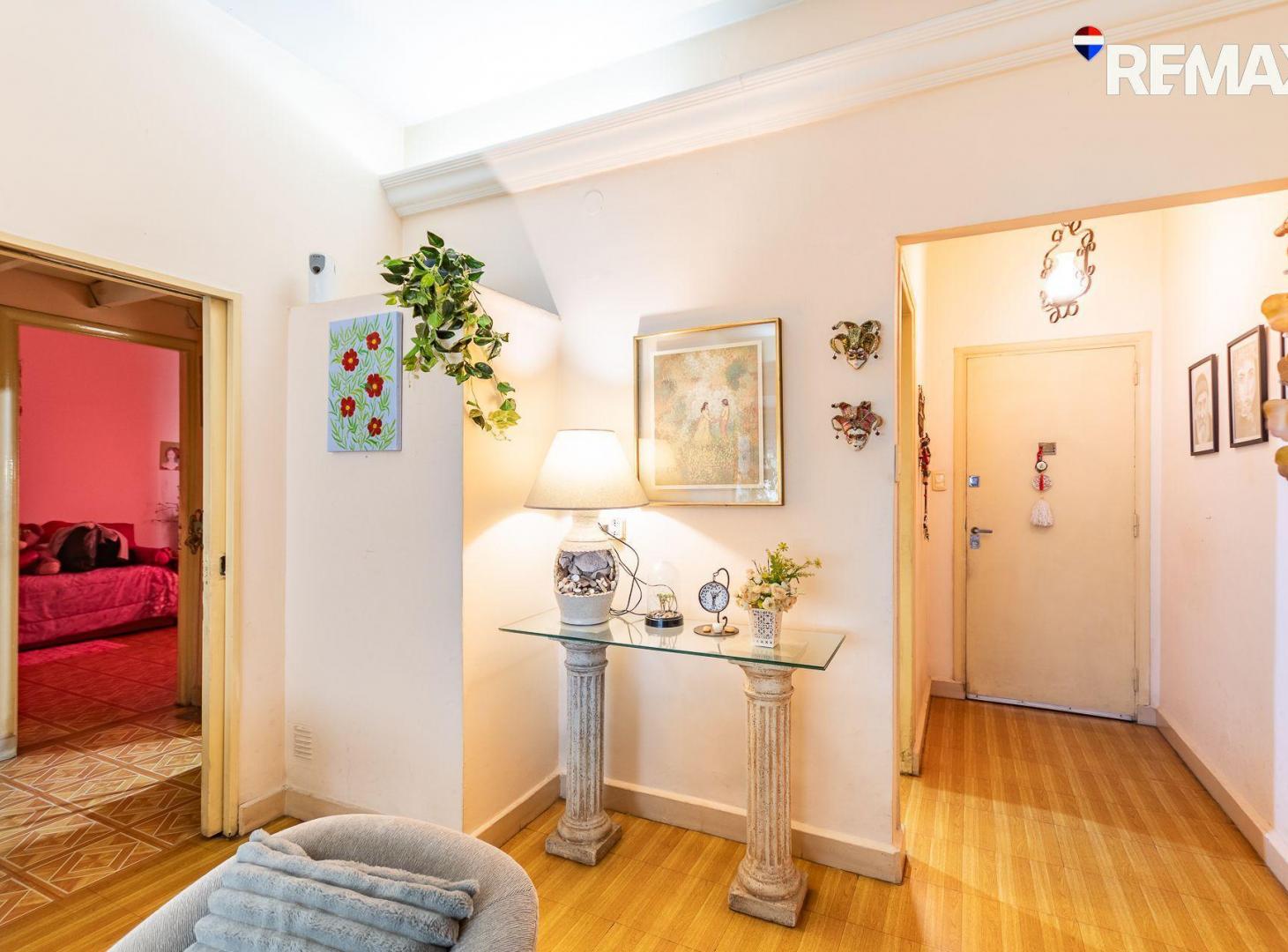 Foto de VENTA DEPTO 3 AMBIENTES CON BALCÓN Y BAULERA, imagen 2