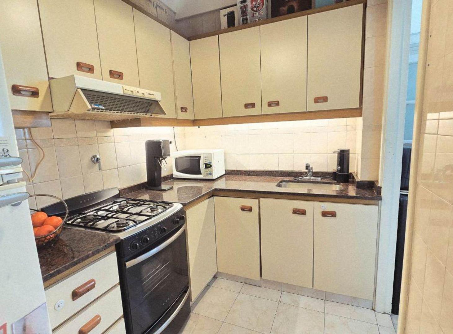 Foto de VENTA 3 AMBIENTES +DEPENDENCIA EXCELENTE UBICACION, imagen 3