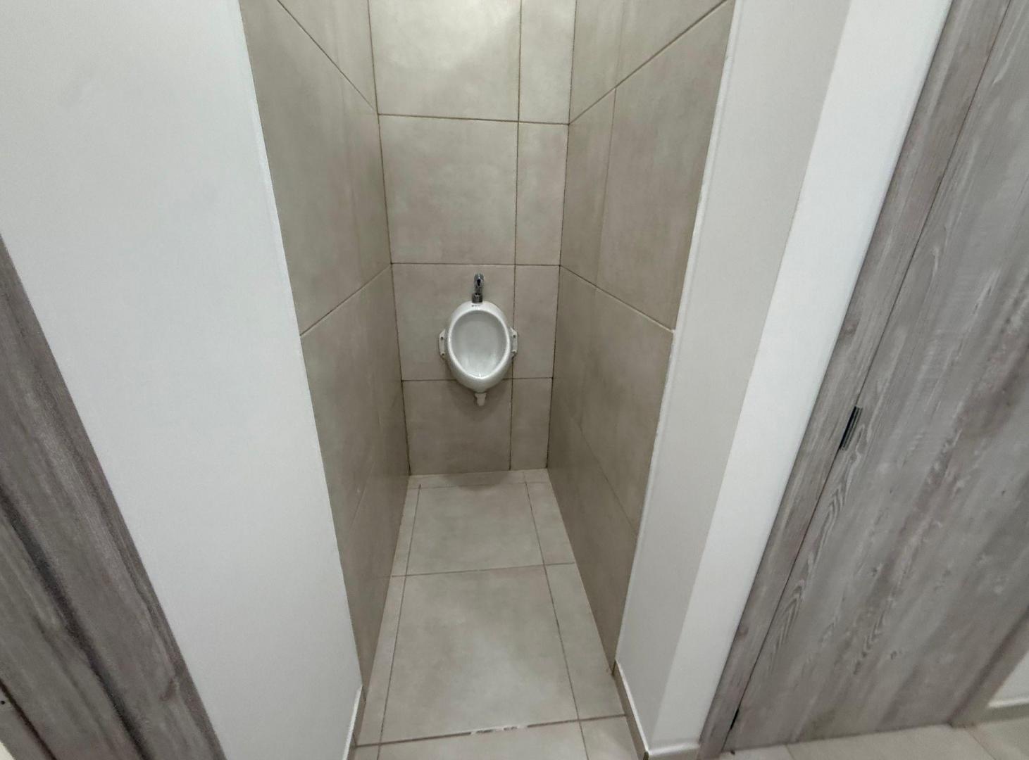 Foto de ALQUILER NAVE IND POLO VARELA PITEC II LOTE 3800M2, imagen 3