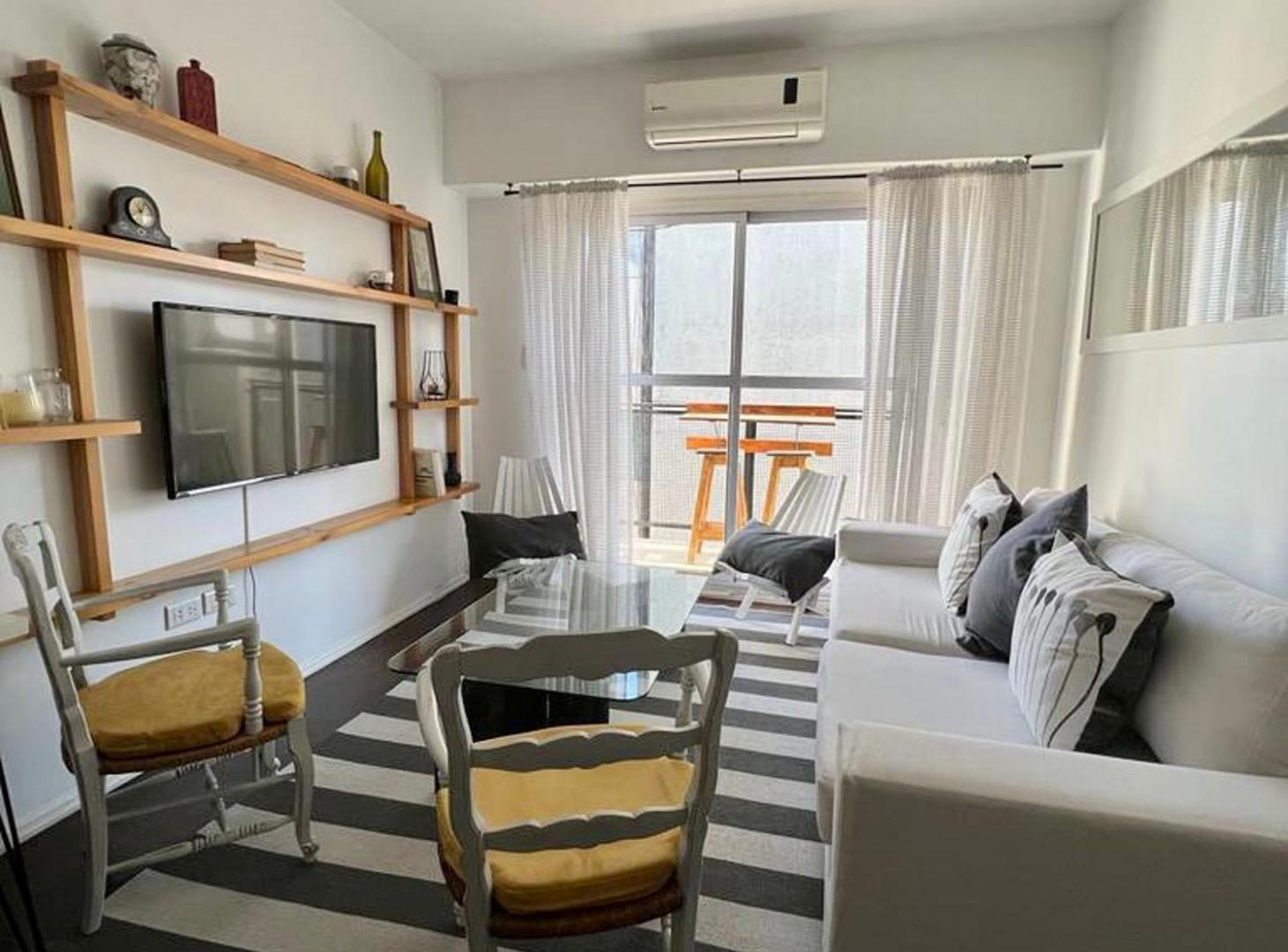 Foto de VENTA DEPTO 2 AMB LUMINOSO PISO ALTO-RETIRO, imagen 5
