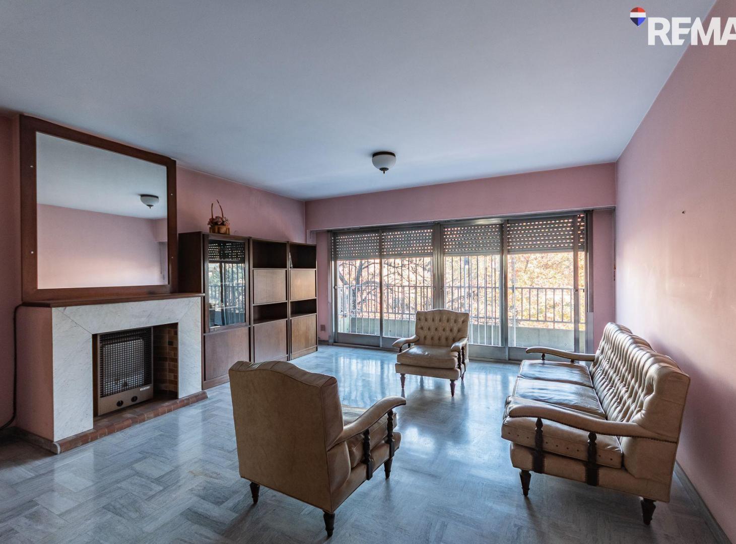 Foto de VENTA DEPARTAMENTO MORON CENTRO 4 AMBIENTES BALCON, imagen 3