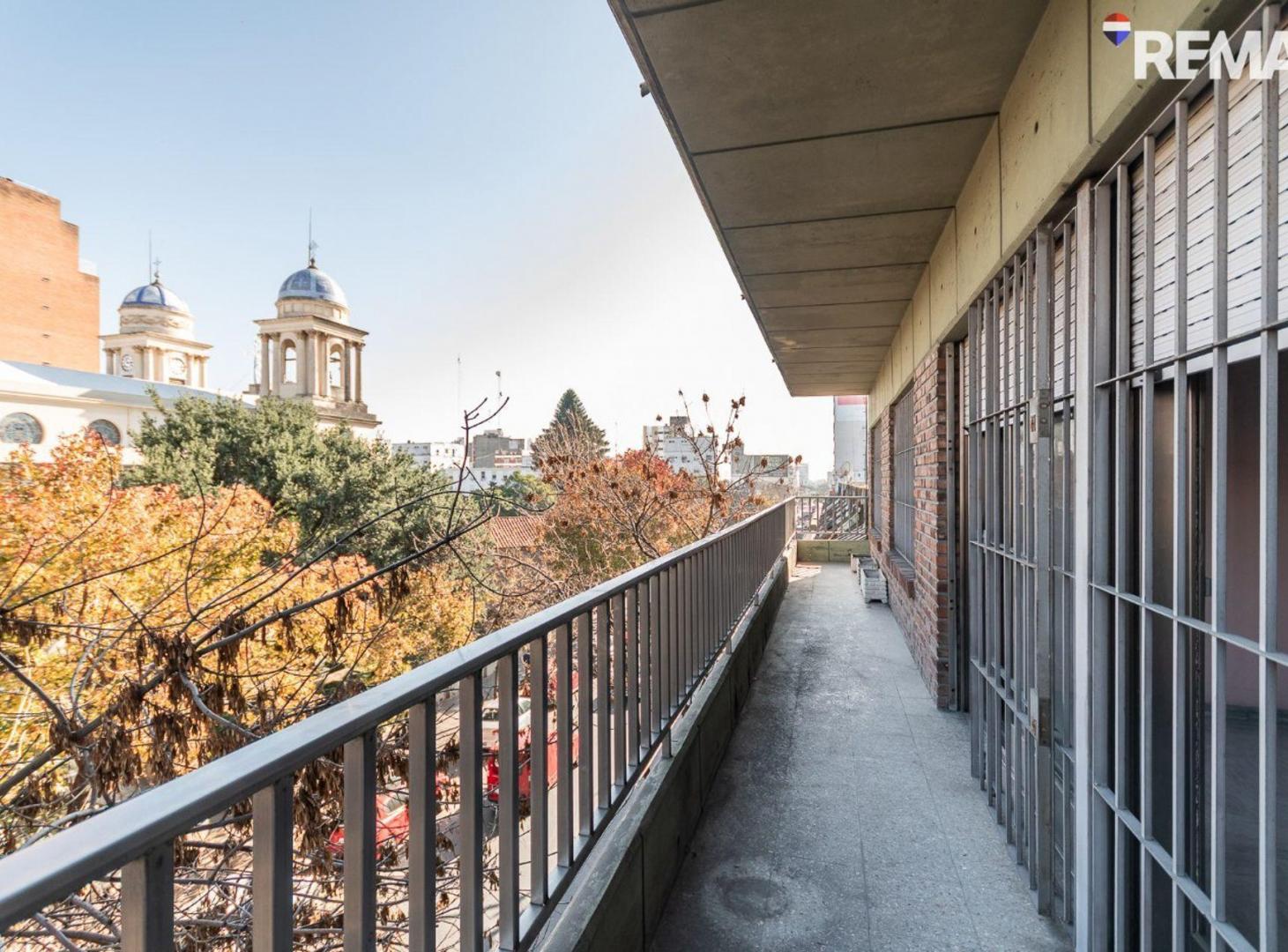 Foto de VENTA DEPARTAMENTO MORON CENTRO 4 AMBIENTES BALCON, imagen 5