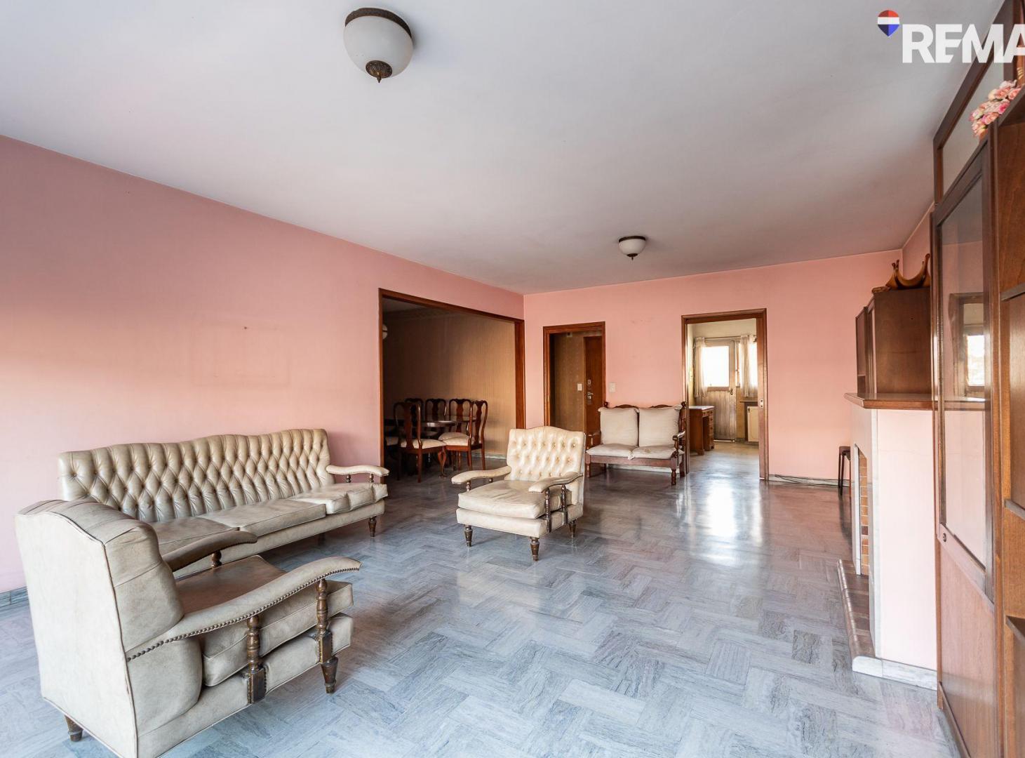 Foto de VENTA DEPARTAMENTO MORON CENTRO 4 AMBIENTES BALCON, imagen 4