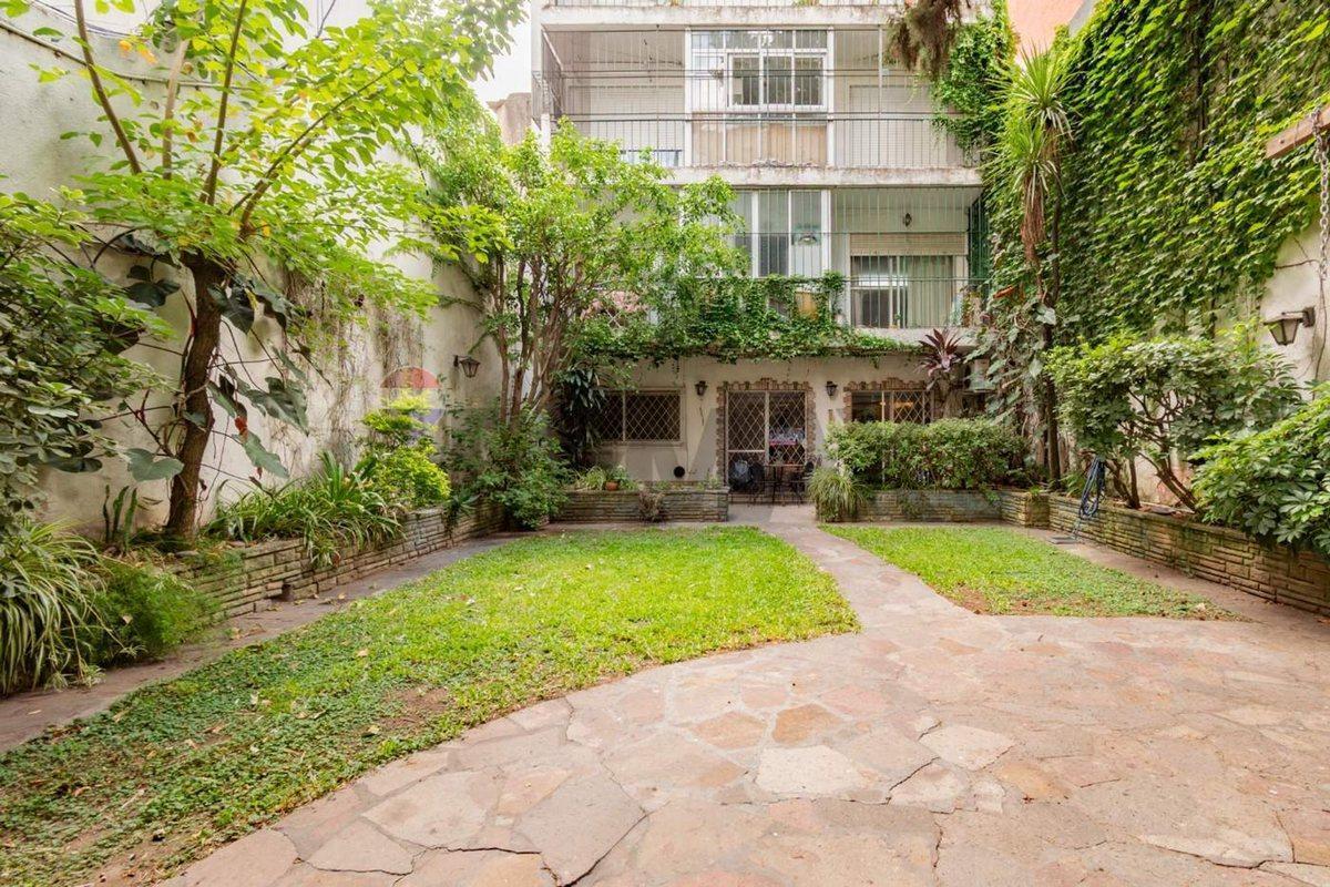 Foto de VENTA 3 AMB CON DEPENDENCIA, JARDIN Y QUINCHO, imagen 1