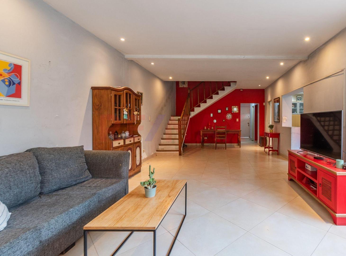 Foto de Casa Venta 5 Amb. en San Martin Cochera + Jardín, imagen 2