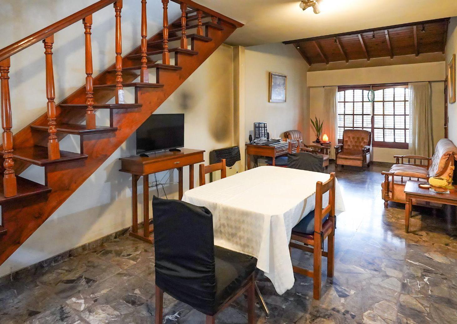 Foto de CASA 6 AMB VILLA ADELINA, SAN ISIDRO APTA CREDITO, imagen 2