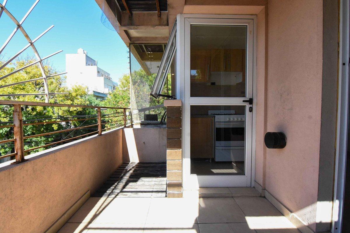 Foto de VENTA MONOAMBIENTE CON BALCON LINIERS APTO CREDITO, imagen 1