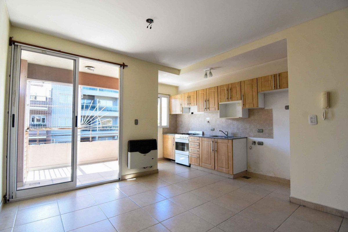 Foto de VENTA MONOAMBIENTE CON BALCON LINIERS APTO CREDITO, imagen 4
