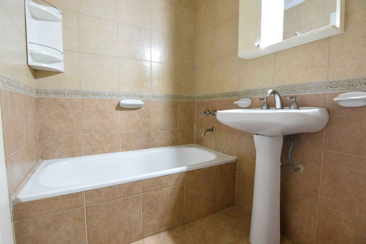 Foto de VENTA MONOAMBIENTE CON BALCON LINIERS APTO CREDITO, imagen 5