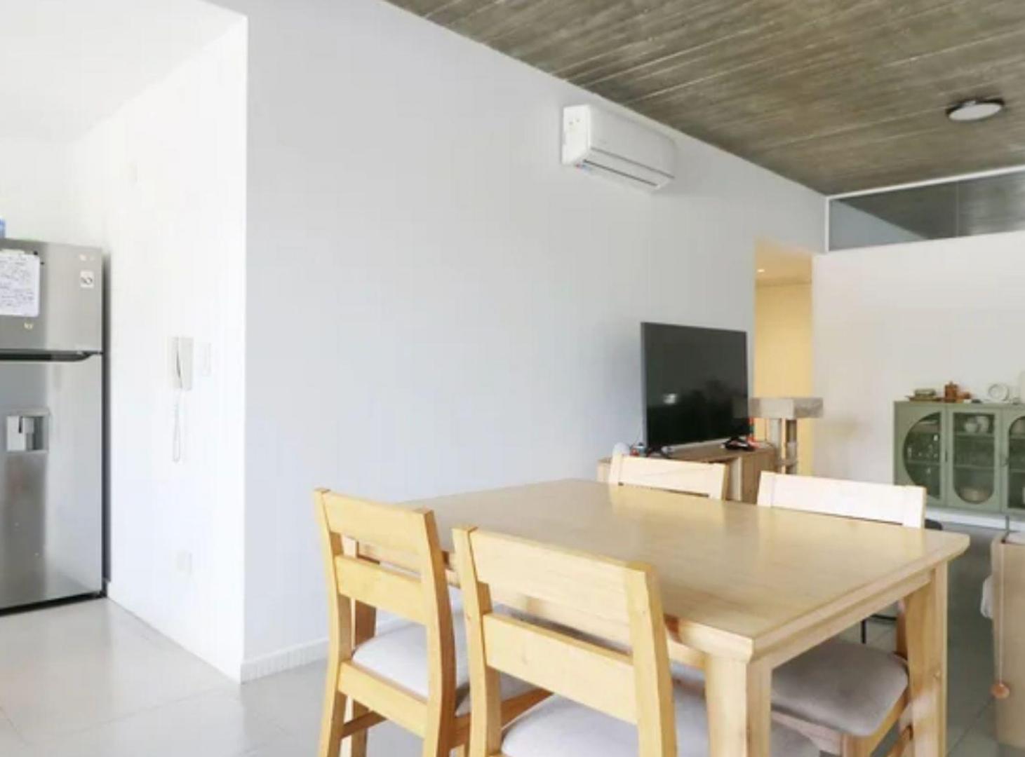 Foto de VENTA DEPARTAMENTO 4 AMB BALCON CHACARITA, imagen 3