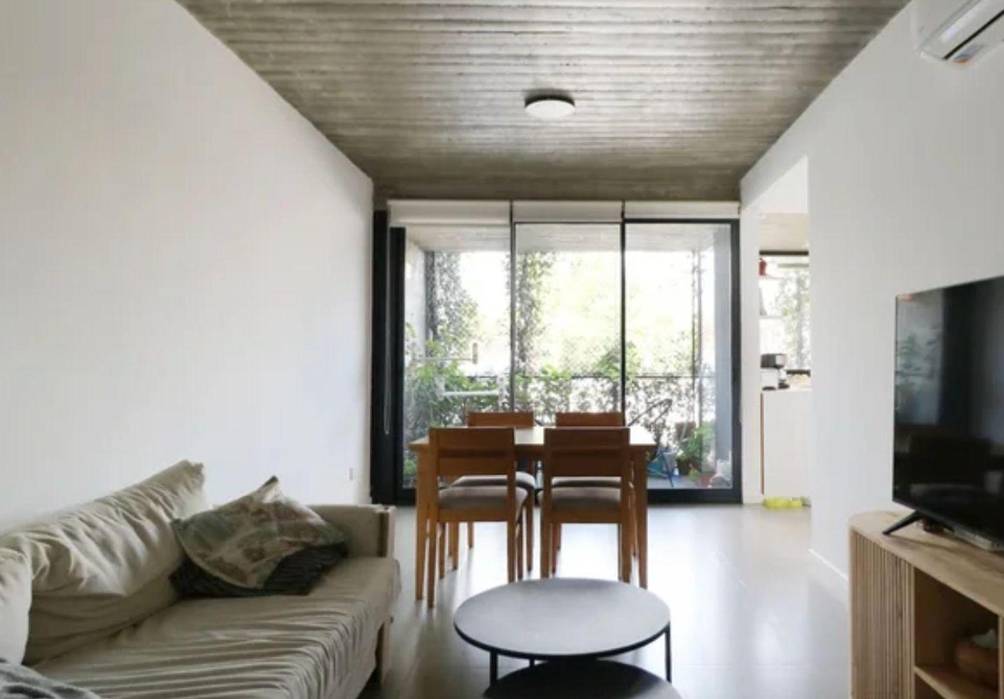 Foto de VENTA DEPARTAMENTO 4 AMB BALCON CHACARITA, imagen 4