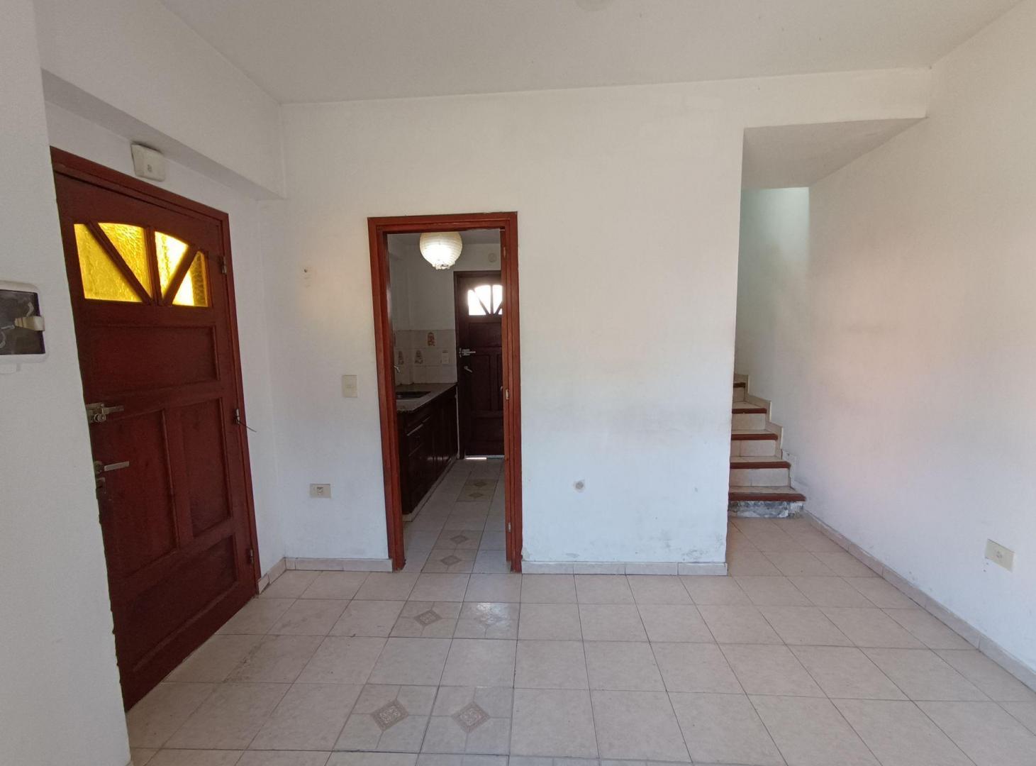 Foto de Venta PH tipo Casa 3 ambientes en Quilmes, imagen 1