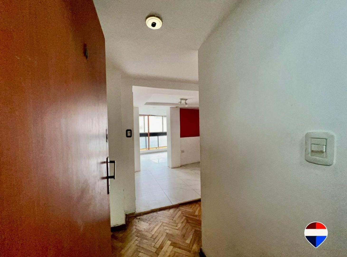 Foto de VENTA SEMIPISO 3 4 AMBIENTES CABALITO REFACCIONAR, imagen 5