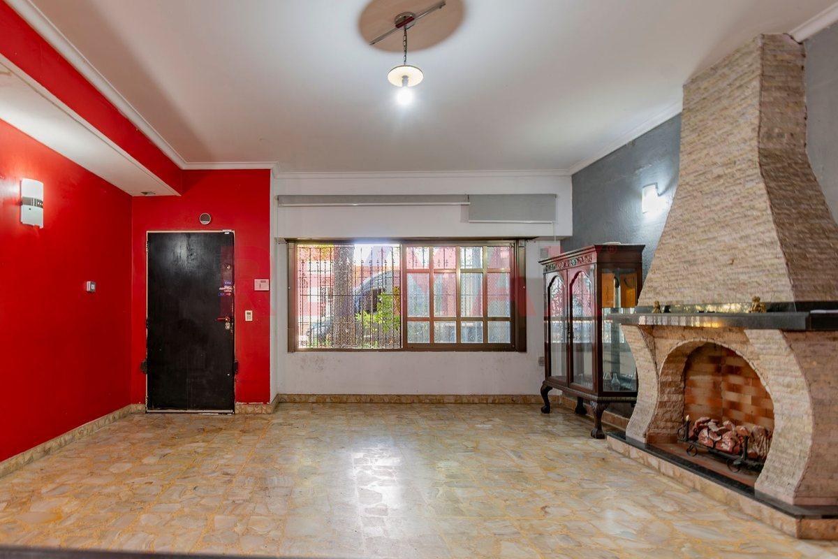 Foto de CASA EN PARQUE CHACABUCO, imagen 1