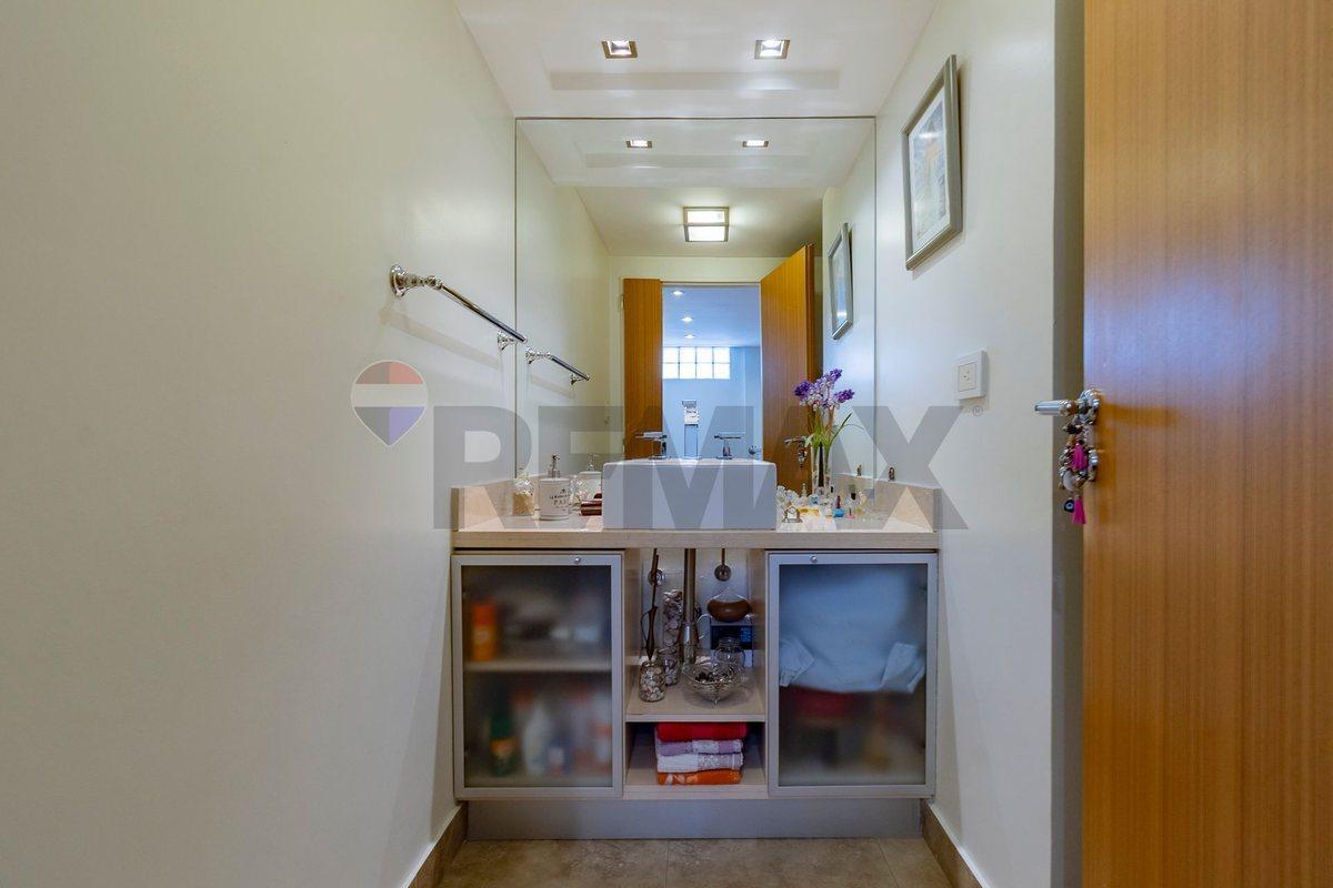 Foto de VENTA DÚPLEX 5 AMB C/COCHERA CABALLITO, imagen 2