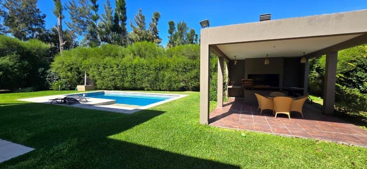 Foto de HERMOSA CASA EN BARRIO CERRADO SAN ISIDRO LABRADOR, imagen 5