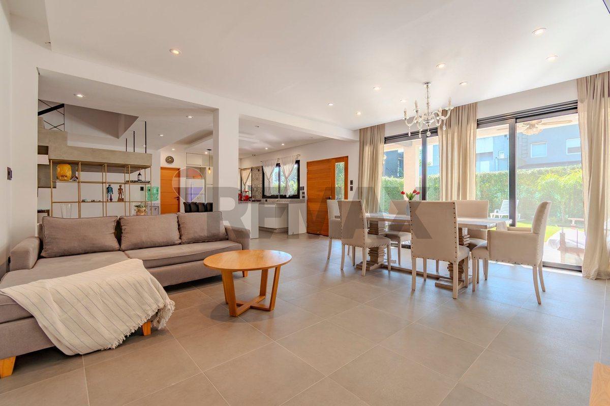 Foto de Venta casa con jardin y pileta en la Josefina, imagen 2