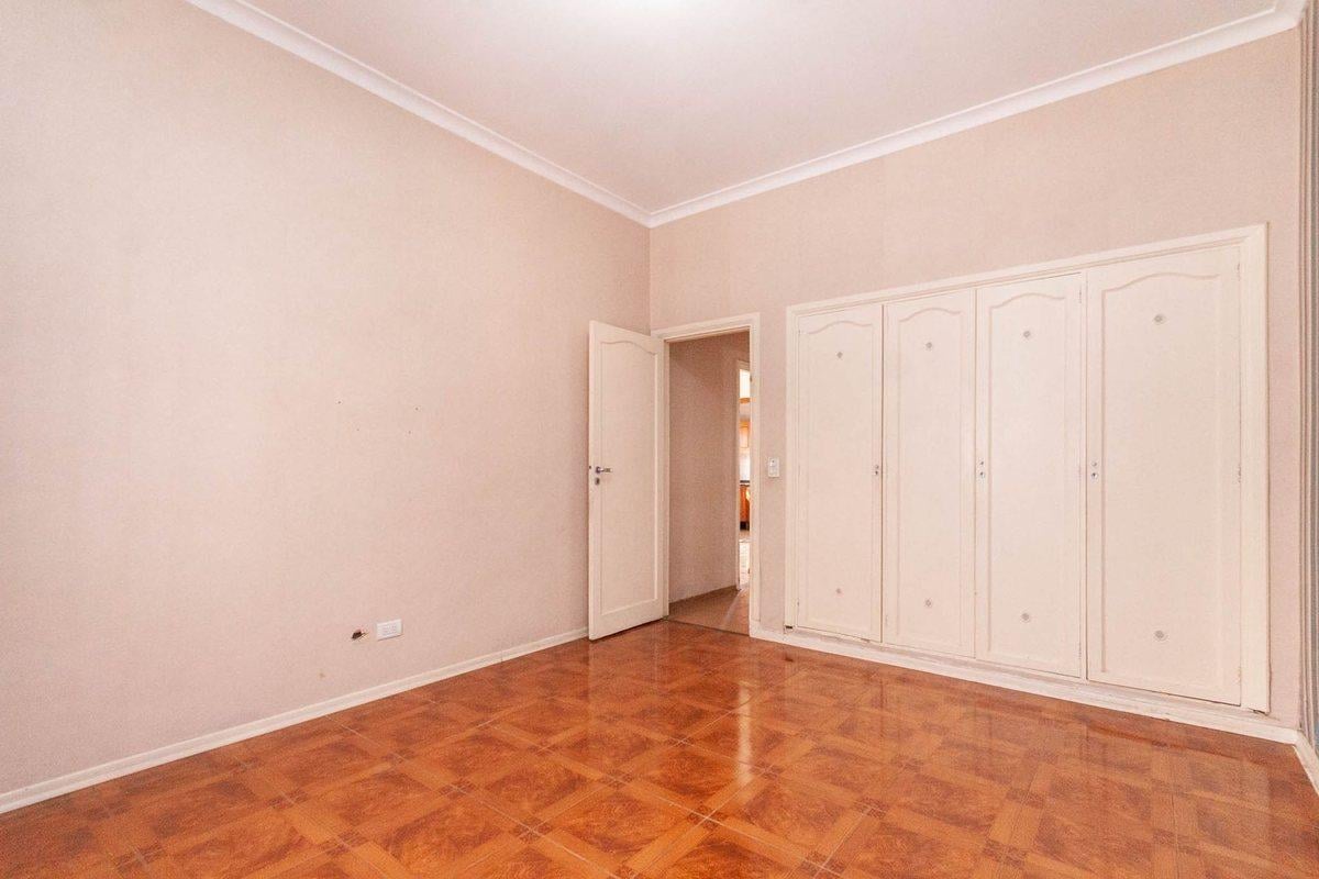 Foto de VENTA CASA 3 AMB PATIO COCHERA TERRAZA LANUS ESTE, imagen 1