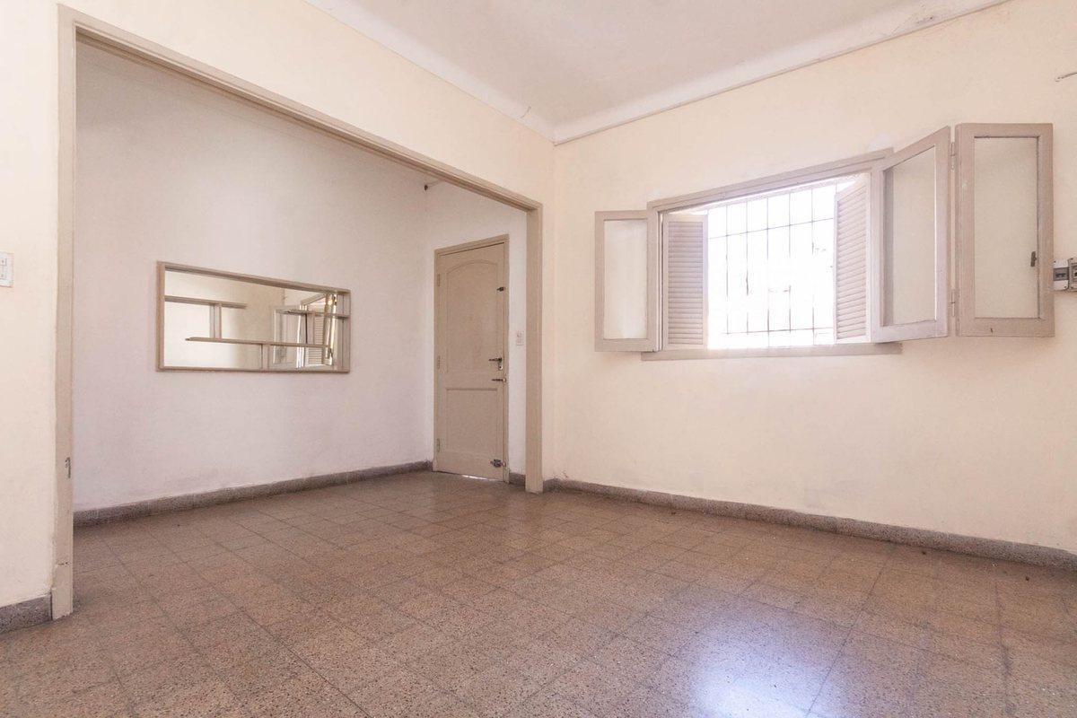 Foto de VENTA Casa 3 Amb con Patio y Terraza en Lanús Este, imagen 1