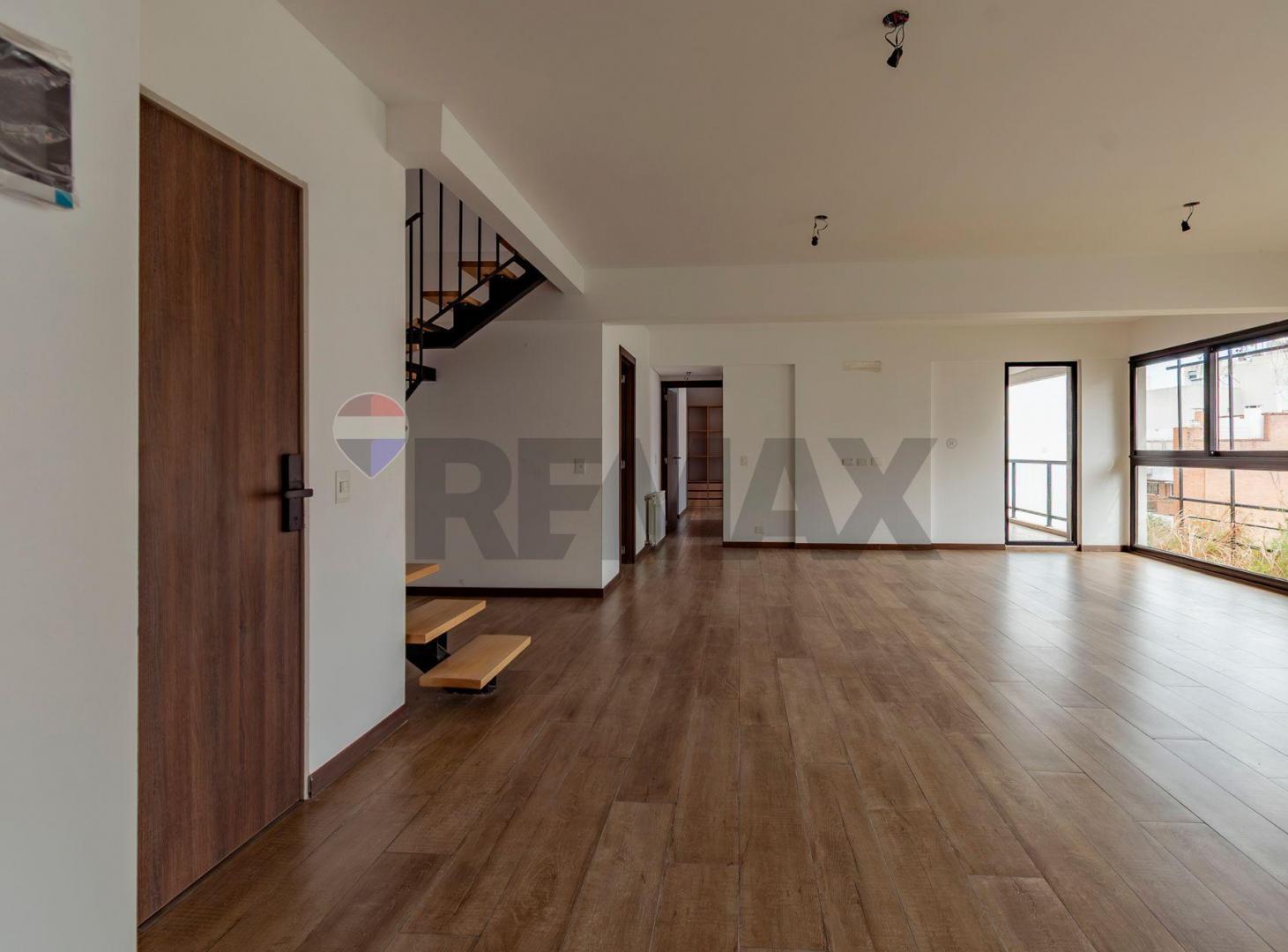 Foto de VENTA DUPLEX CABALLITO SUR A ESTREN 3 AMB Y COCH, imagen 4