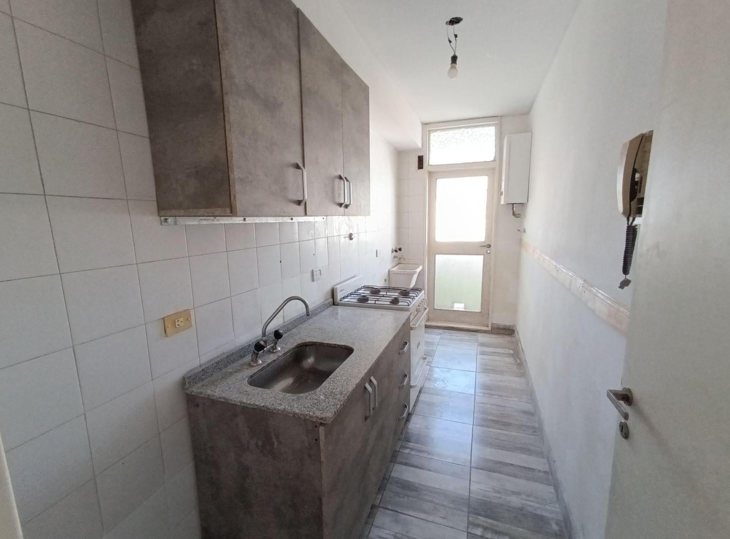 Foto de VENTA DEPTO 2AMB . AVELLANEDA -TORRES PUEYRREDON, imagen 1