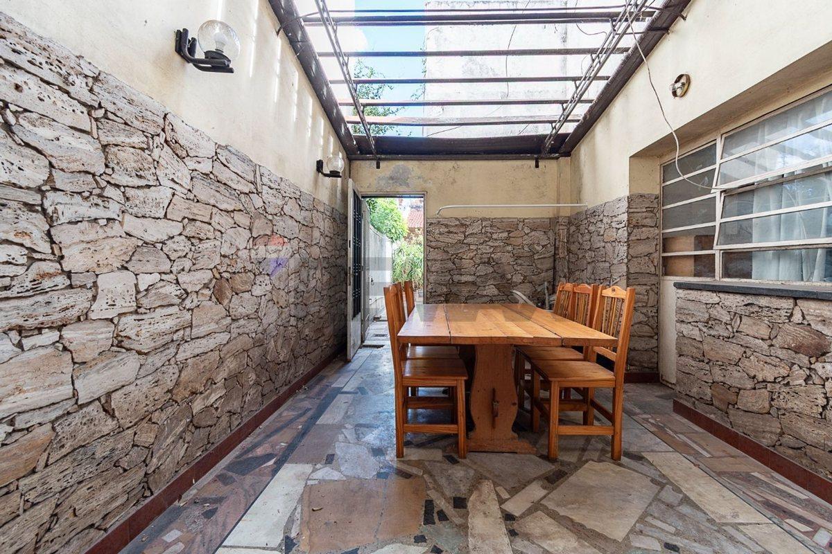 Foto de CASA VENTA P AVELLANEDA MULTIFAMILIAR QUINC.COCHER, imagen 5