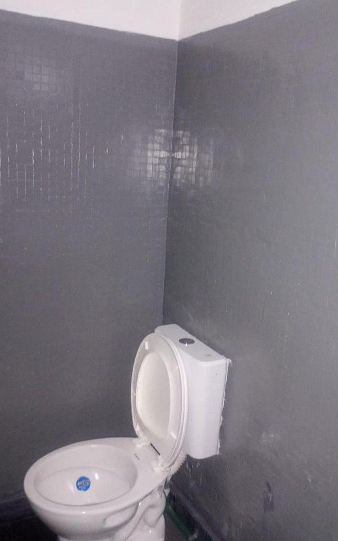 Foto de OPORT. LOCAL - A UNA CUADRA DE AV. RIVADAVIA, imagen 5