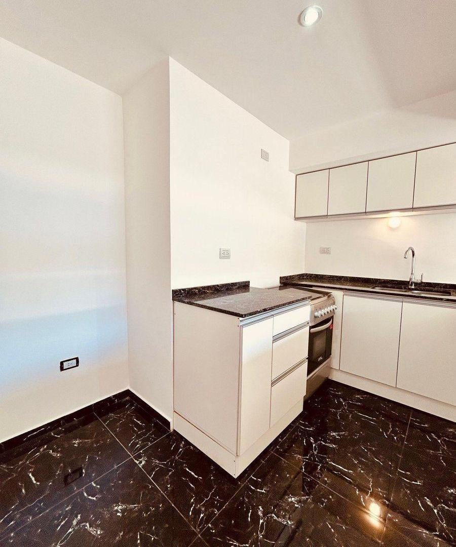 Foto de VENTA depto 2 amb Balcón y Amenities en FLORES, imagen 5