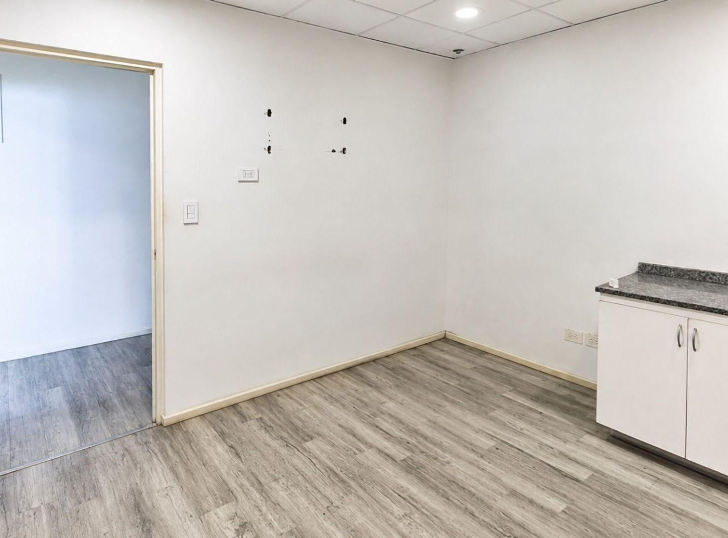 Foto de PISO 437m2 DE OFICINAS ALQUILER TUCUMAN Y FLORID, imagen 4