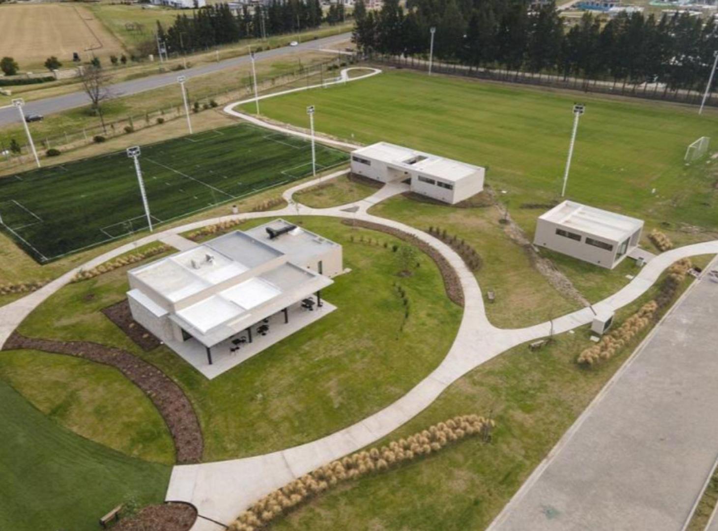 Foto de VENTA - LOTE B° LAS VICTORIAS - CANNING, imagen 1