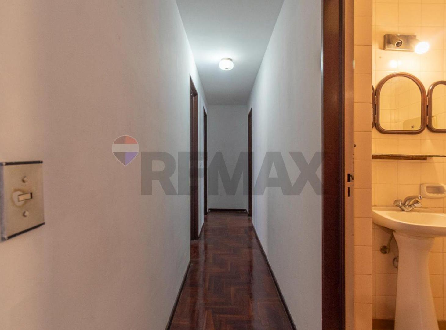 Foto de Venta Departamento 3 Amb con Cochera y Balcón, imagen 4