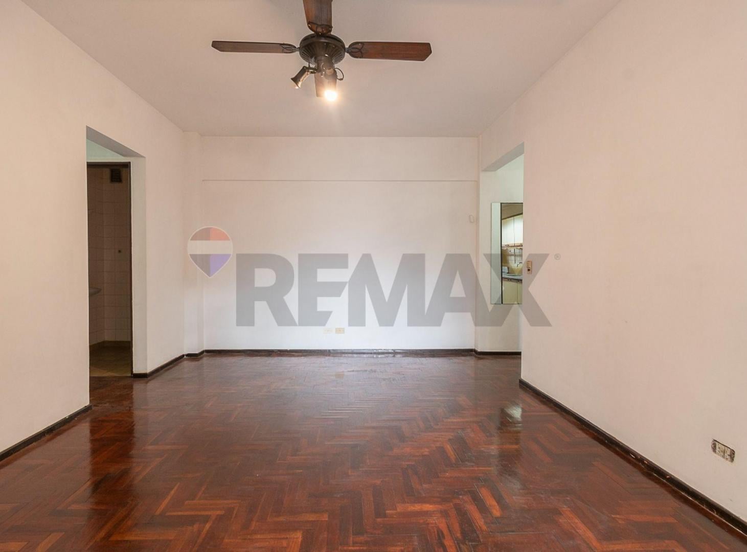 Foto de Venta Departamento 3 Amb con Cochera y Balcón, imagen 1