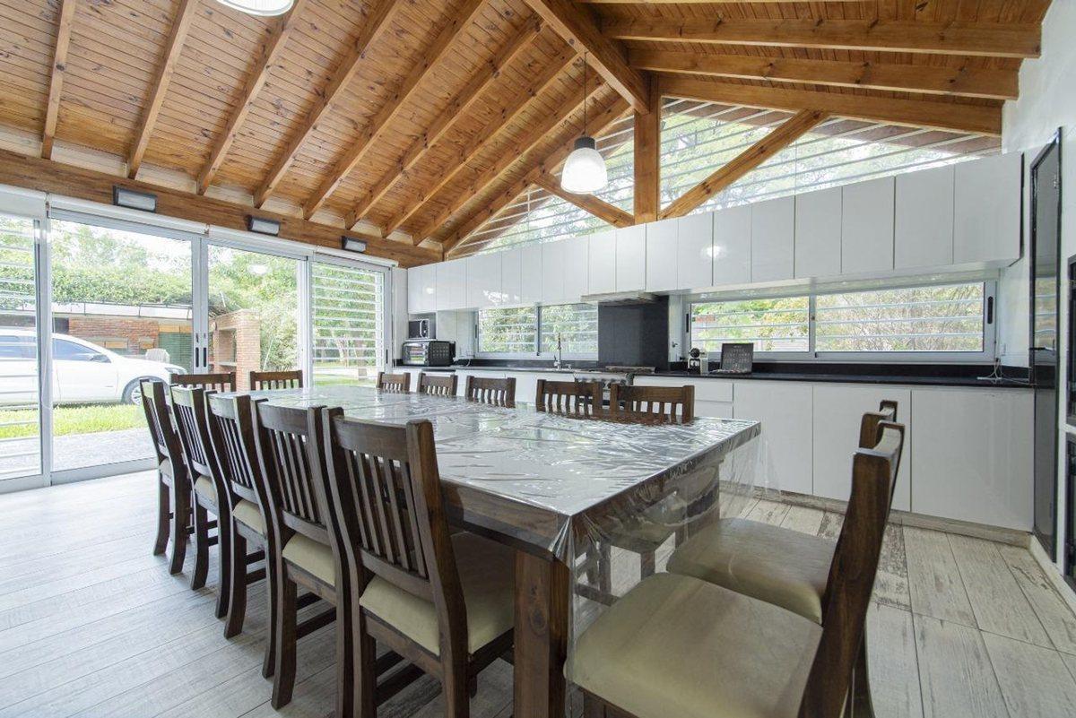 Foto de Venta Exclusiva casa en Country Kadyma, imagen 2