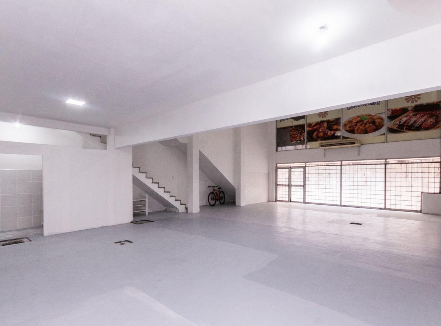 Foto de Venta casa + local en Monte Grande, imagen 2
