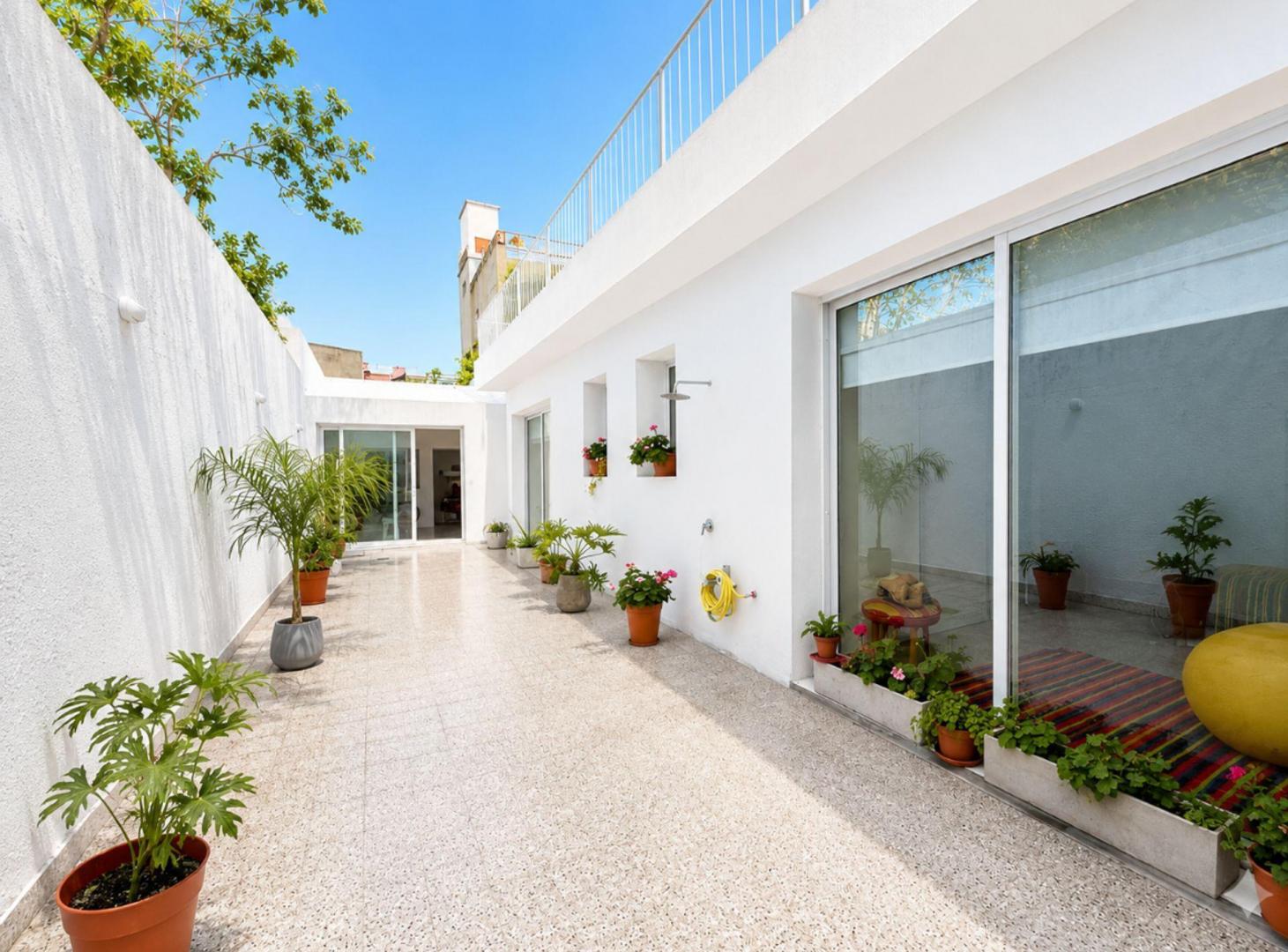 Foto de VENTA GRAN CASA 7AMB CON PATIO, TERRAZA Y PARRILLA, imagen 1