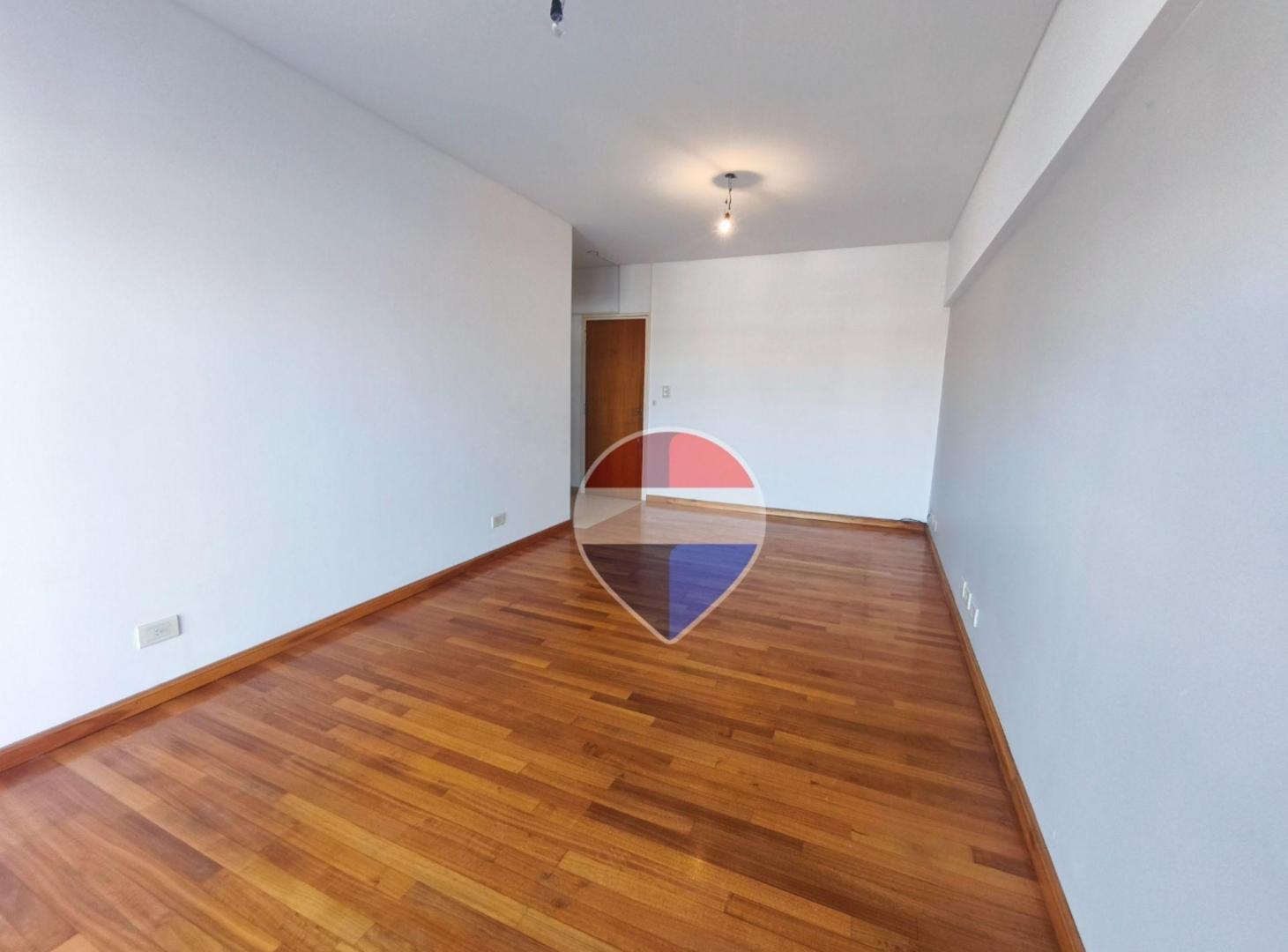 Foto de VENTA 3 AMB CON COCHERA Y BALCON QUILMES CENTRO, imagen 1