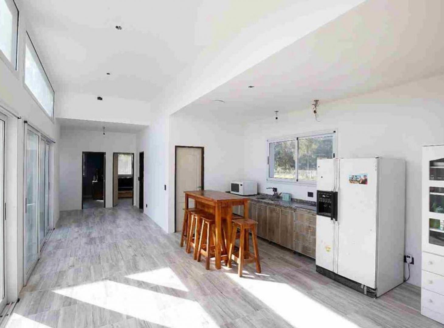 Foto de Casa 4 amb con cocheras y pileta Brandsen Ruta 2, imagen 3