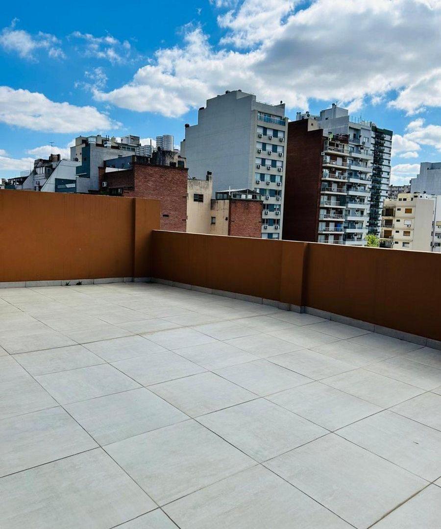 Foto de VENTA,3 AMB,DTO,SEMI PISO C/TERRAZA.C/COCHERA, imagen 3