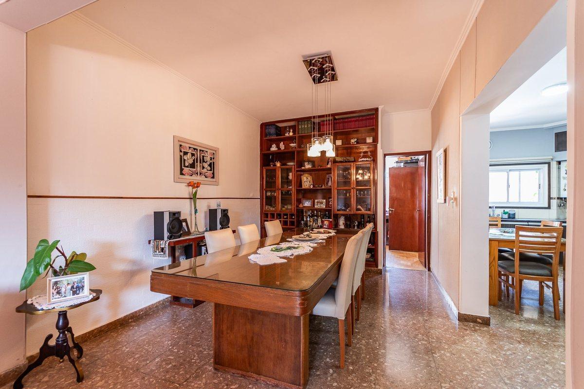 Foto de Casa en venta con cochera en Villa lugano, imagen 4